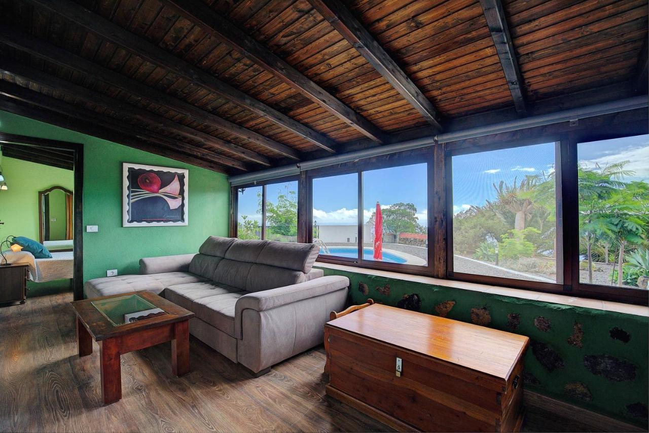 Casa Rural Los Draguitos 2 サンタ・クルス・デ・ラ・パルマ スペイン エクステリア 写真